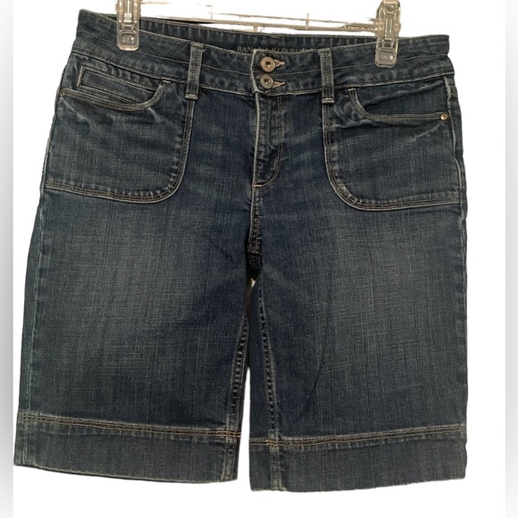 Banana Republic Pants - Banana Republic classic fit Bermuda Jean shorts, button/zip closure, siz…